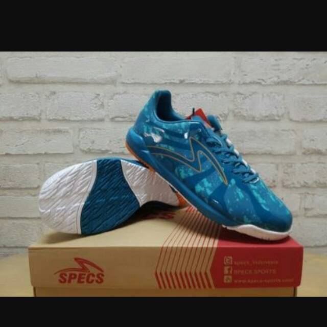 sepatu futsal specs barricada ultima future green