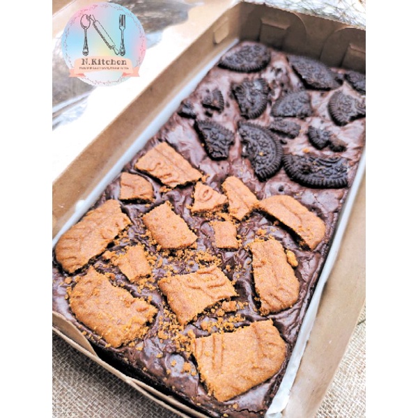 

Brownies Shiny Crust Premium Topping (Box M)