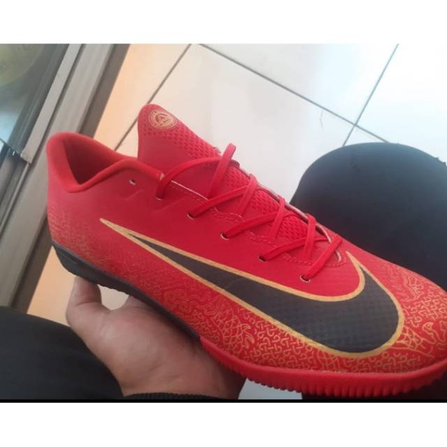 Sepatu Futsal Nike Mercurial