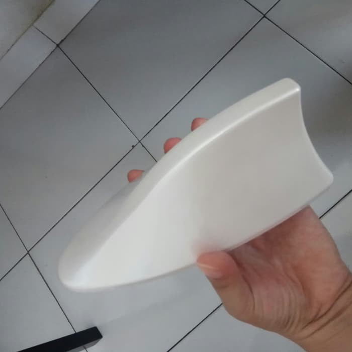 Antena sirip hiu atau Shark Fin Antenna untuk MOBIL MITSUBISHI XPANDER