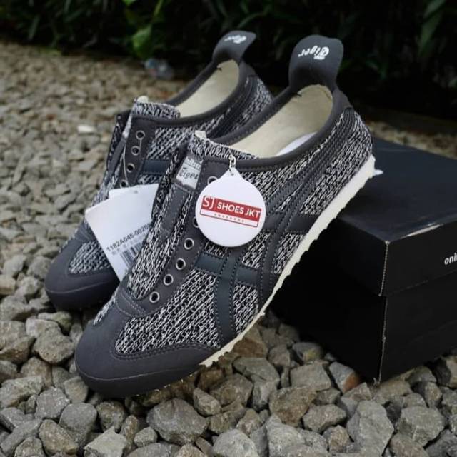 ONITSUKA TIGER MEXICO 66 SLIP ON BLACK GREY 2019