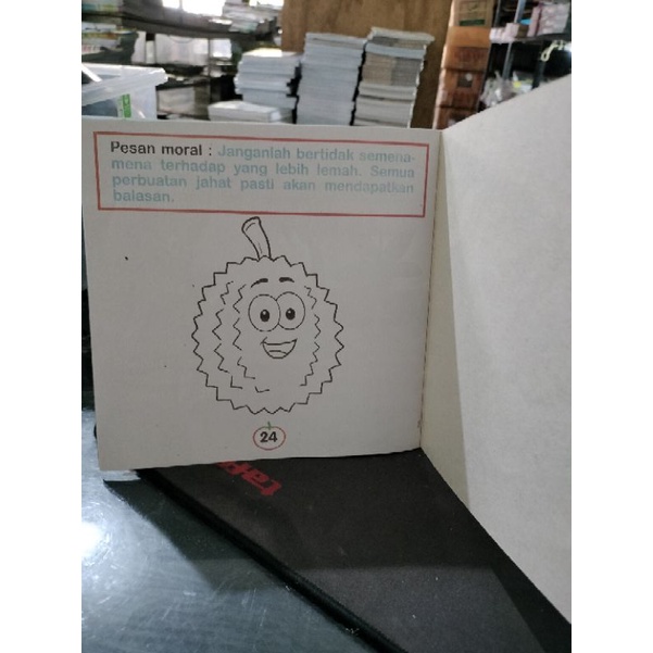 buku seri dongeng negri buah bilingual full colour (19x19cm)