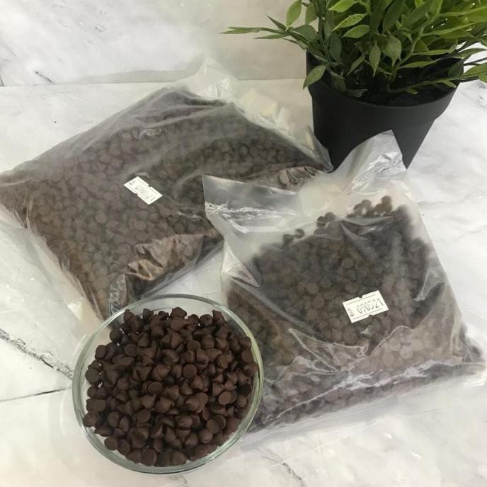 

TULIP DARK CHOCO CHIPS COMPOUND - 1000GR / 1KG REPACK