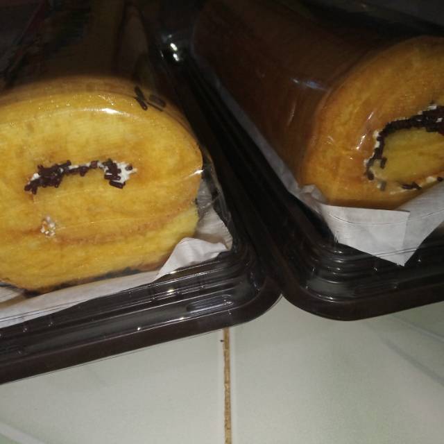 

Bolu Gulung Premium