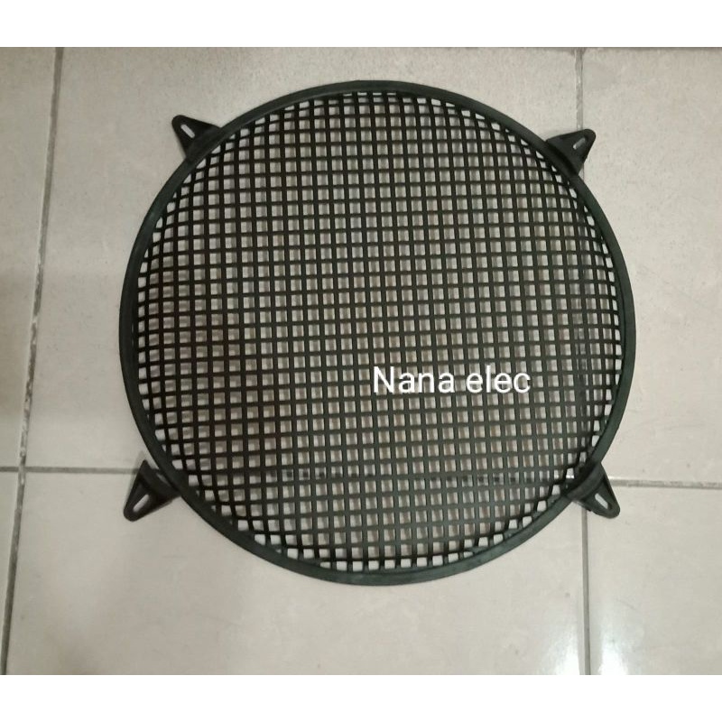 Grill tutup subwoofer bahan besi 15inch