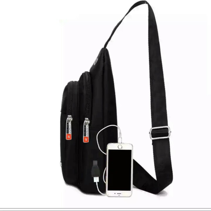 Polo Net Tas Slingbag Pria Tas Selempang Pria USB Port Tas Fashion - Black