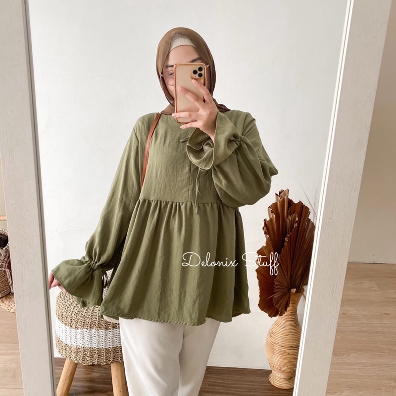 Erina oversize peplum top