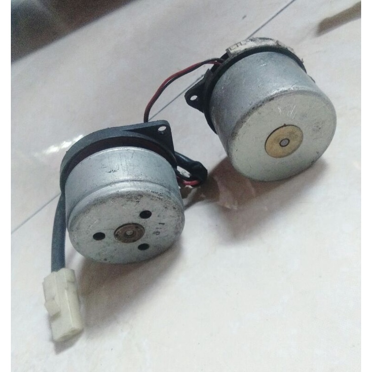 DINAMO MODEL BLDC TAPI LANGSUNG AKI TO ADAPTOR DC 24V 3000RPM