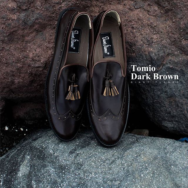 TOMIO PANTOPEL DARKBROWN  GIANT FLAMES  Sepatu Kulit 