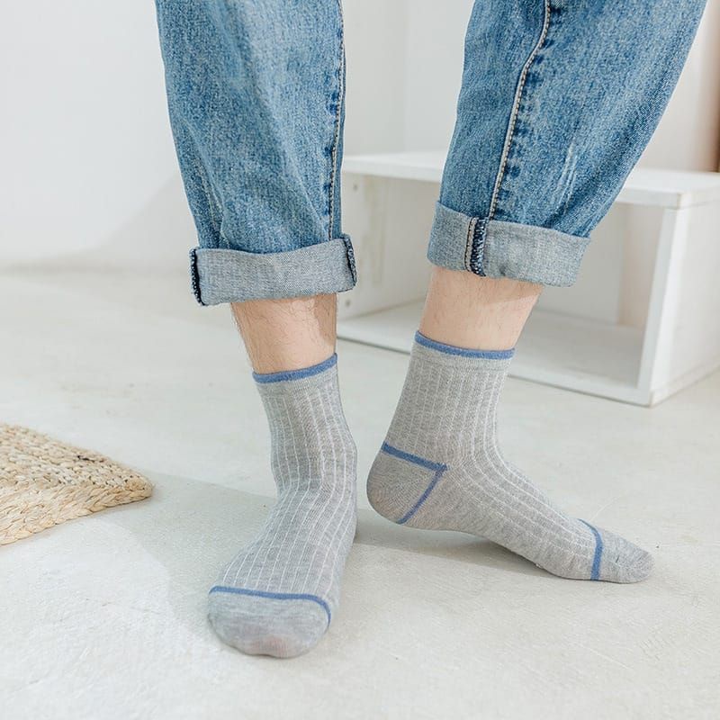 [ COD ] Kaos Kaki Ankle Semata Kaki Simple Motif Polos Garis Pria Wanita Unisex Murah Cute Socks Fashion Korea / Kaos Kaki Pria Polos / Kaos Kaki Pria Garis / Kaos kaki Wanita-2