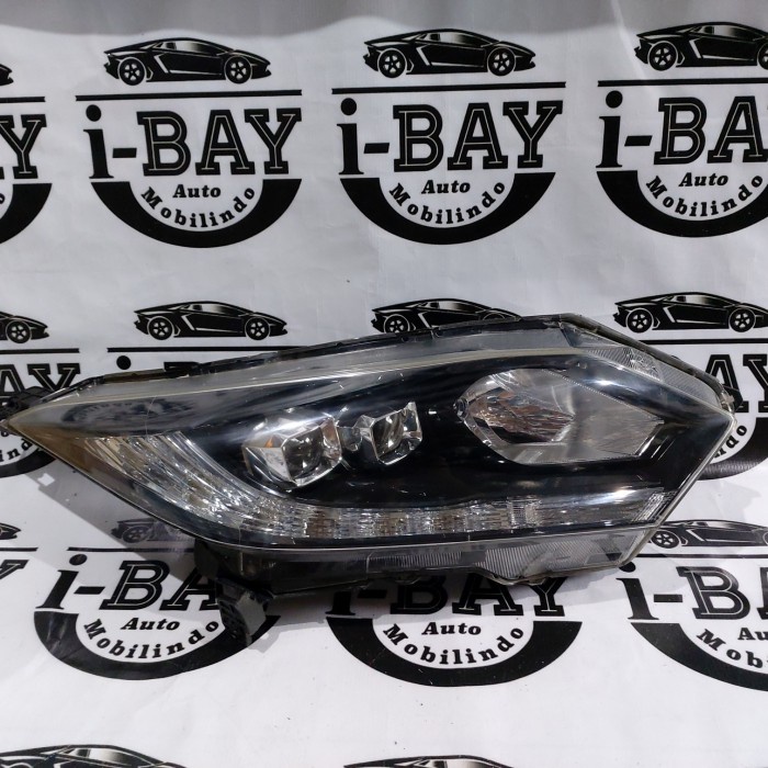 {BEKAS} Headlamp honda HRV prestige Diskon