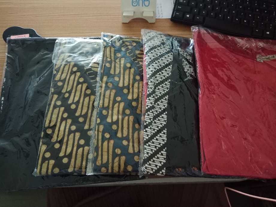 Tunik Asimetris Lapis Milenia Atasan Batik Kerja Wanita Modern Cantik