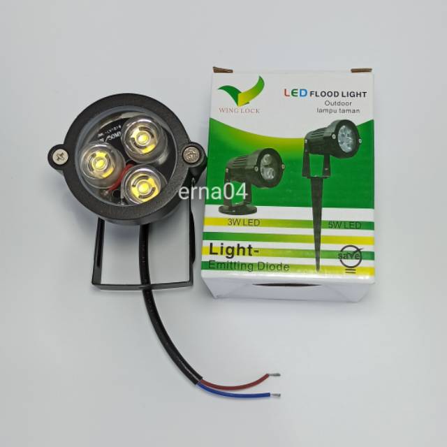 Lampu Taman Tancap LED / Sorot LED / Halaman 3 Watt 3 Mata Warna Putih