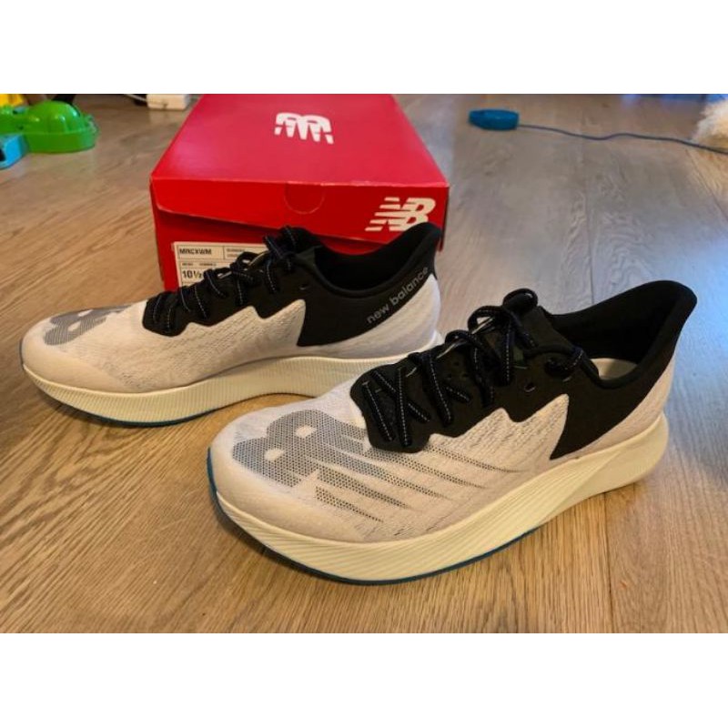 NEW BALANCE FUELCELL TC V1 CARBON RUNNING MENS WHITE/BLACK ORIGINAL