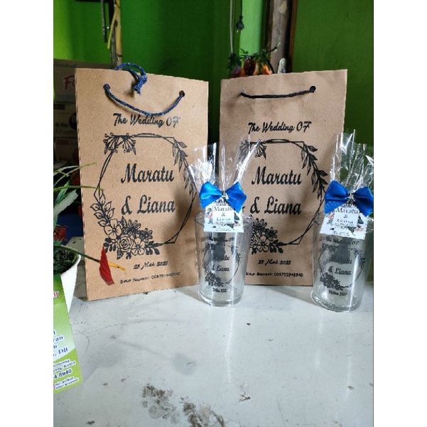

Paperbag sablon & souvenir gelas