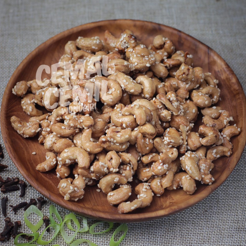 

(WIJEN BALUR MADU) Kacang Mete/Mede/Cashew Nut FRESH Kemasan STANDING POUCH