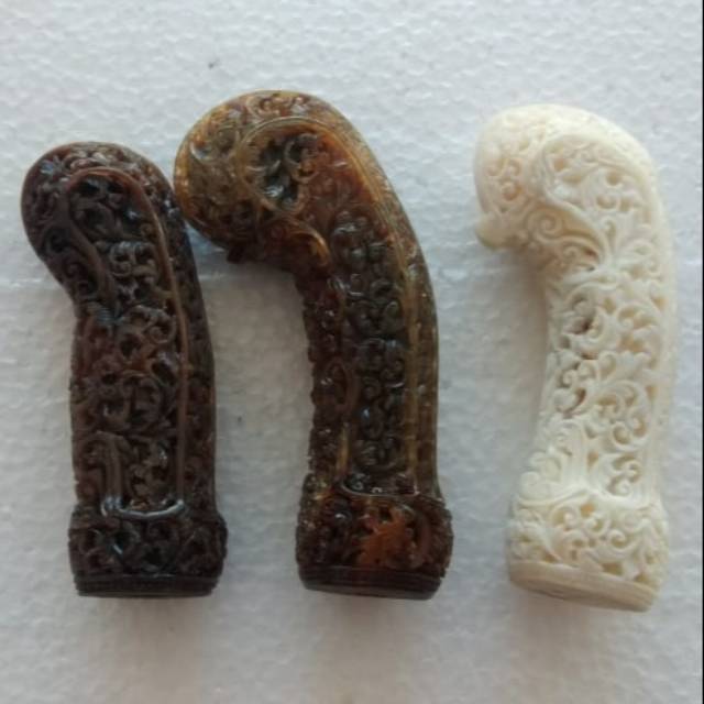 Deder keris|Handle keris|warongko keris| mendak keris | Gagang keris tanduk kerbau bule