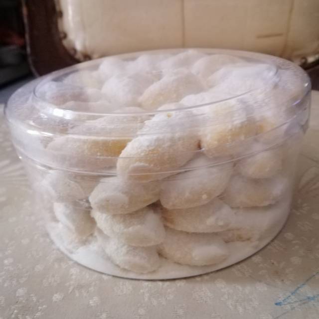 

Home Made kue putri salju tanpa bahan pengawet