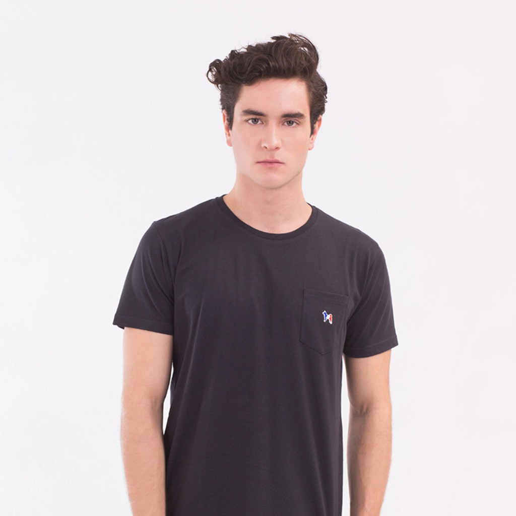 MON AKITA Antoine Men T Shirt Black Kaos  Lengan  Pendek  