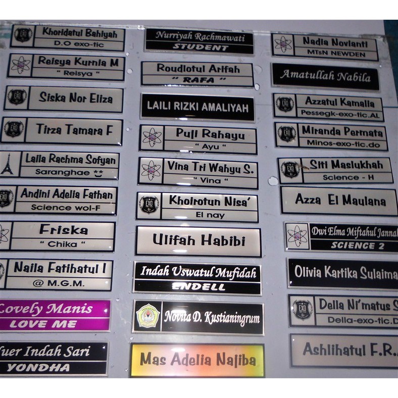 

NAMA DADA NAMETAG CUSTOM NAMA / LOGO / PIN NAMA DADA KHUSUS MIN 15pcs