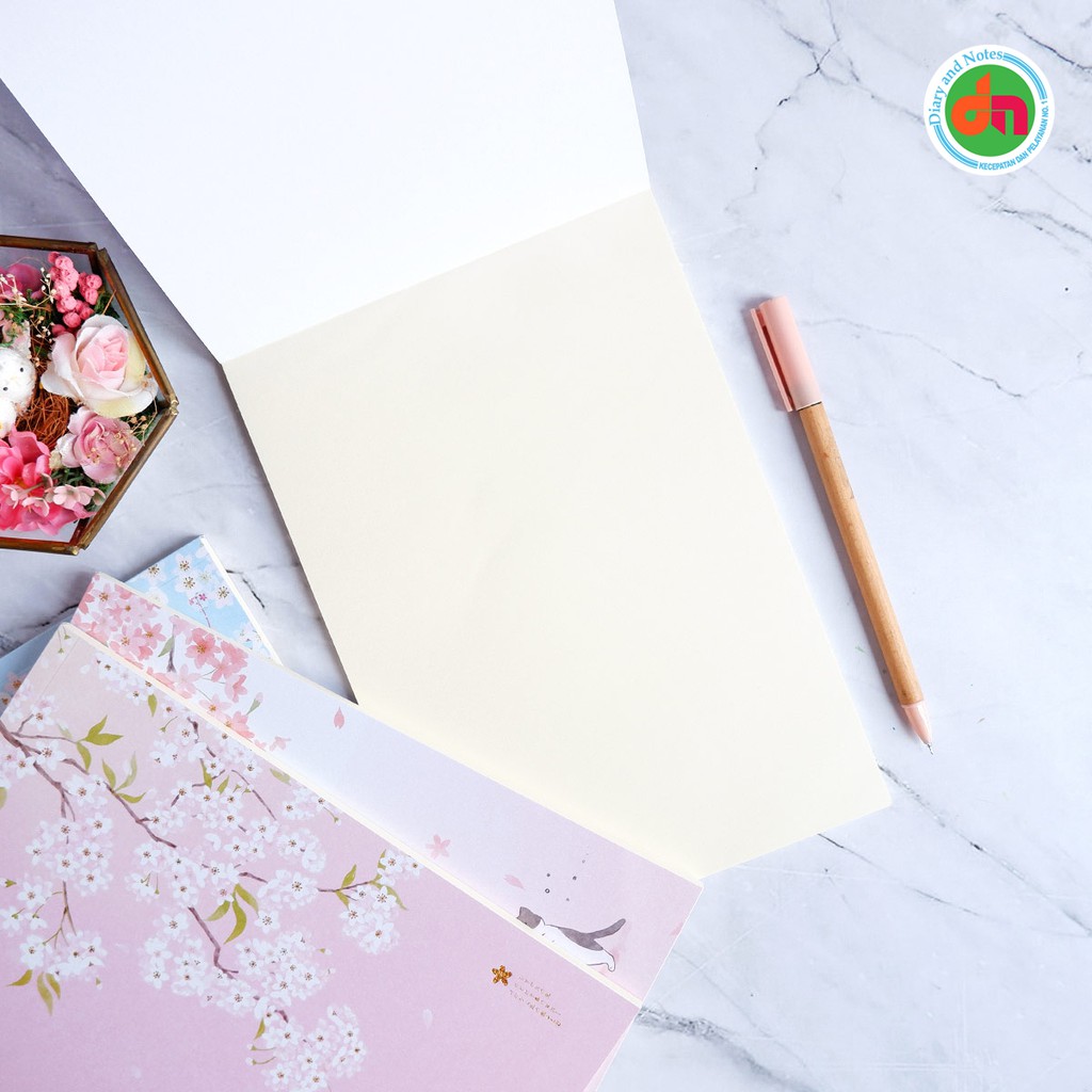 

Buku Catatan Polos Dear Cherry Blossom Plain Notepad B5 Bagus