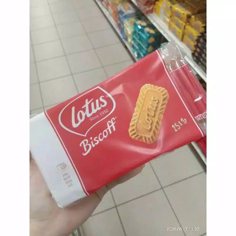 

LOTUS Biscoff Biscuit isi 156gr isi 25pc