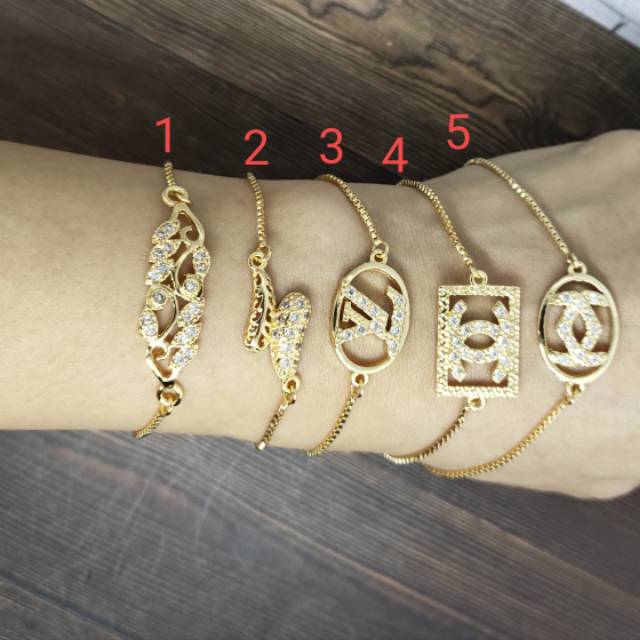 Fifi Fashion Gelang Santa 1 Fashion  Gold Perhiasan Wanita Trend Artis