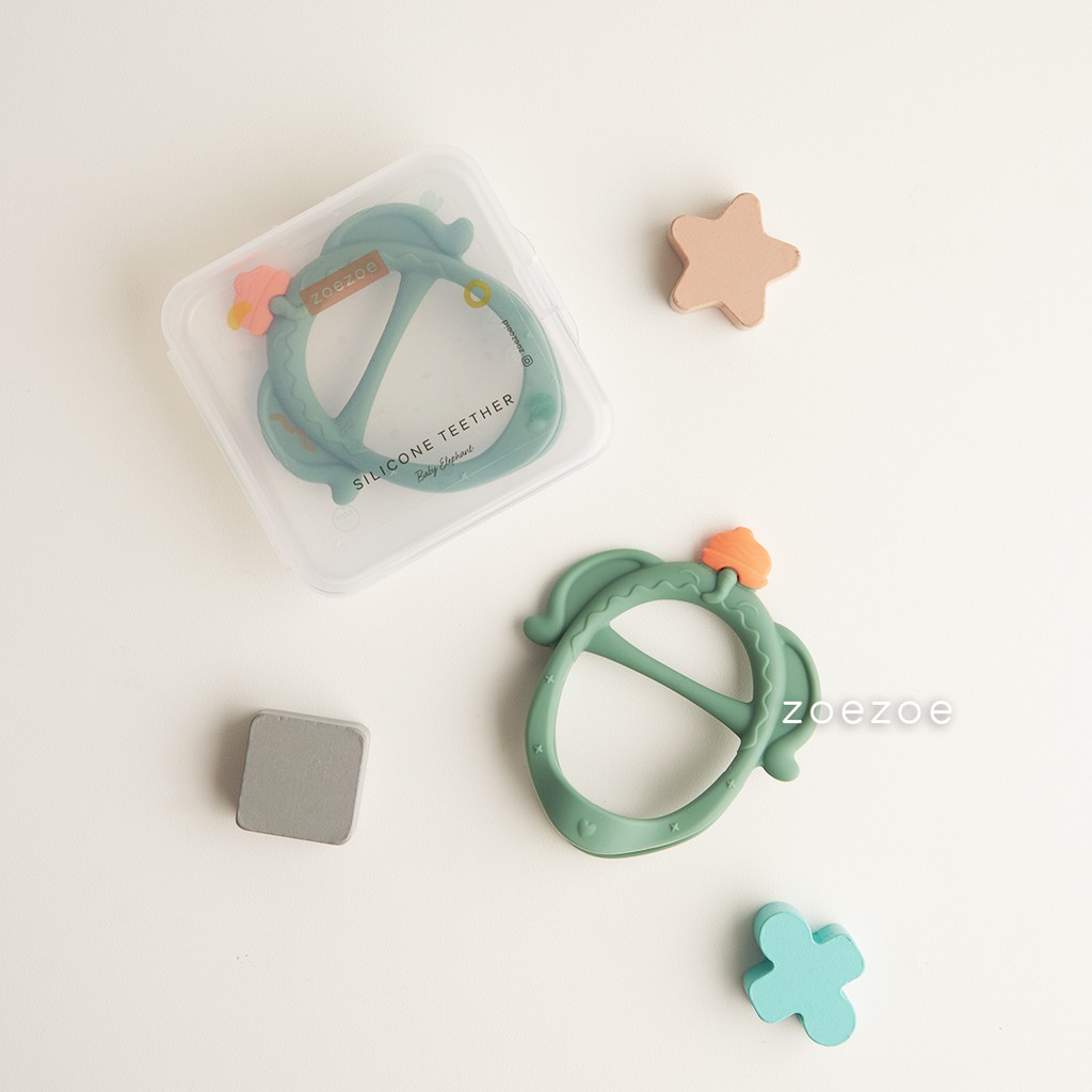 ZOEZOE Teether Silicone Baby Elephant Gigitan Bayi Bentuk Gelang Premium