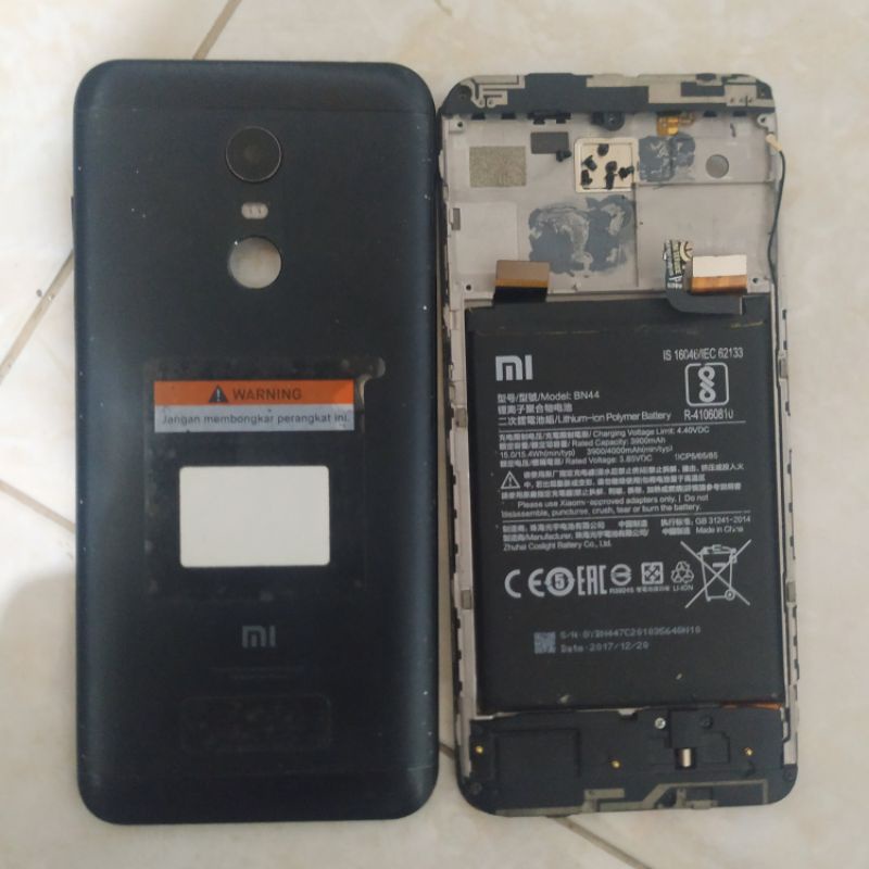 LCD Frame Backdoor Baterai Fullset Redmi 5 Plus Original Copotan