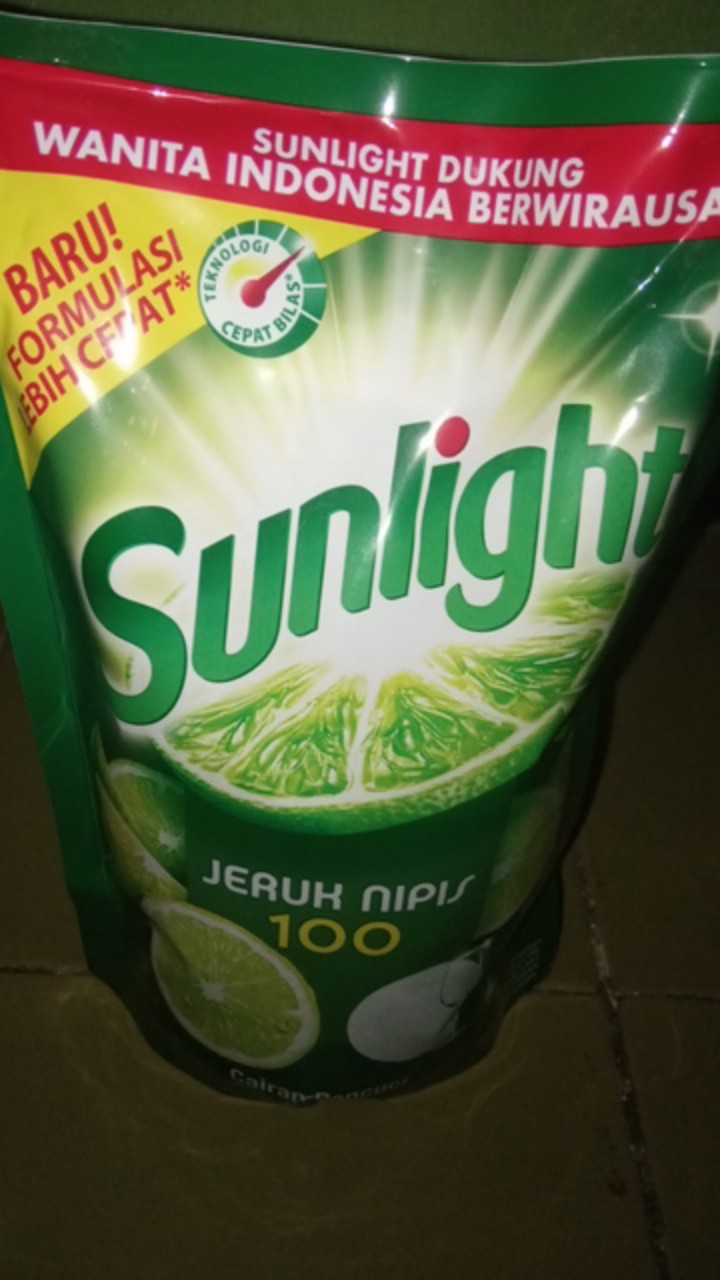 Sunlight Jeruk Nipis Refill 755 Ml