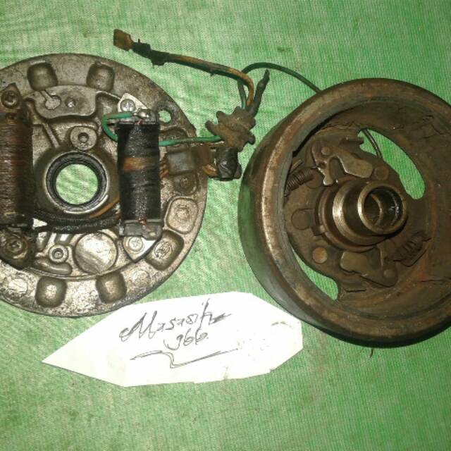 Magnit honda c 70 originally full set