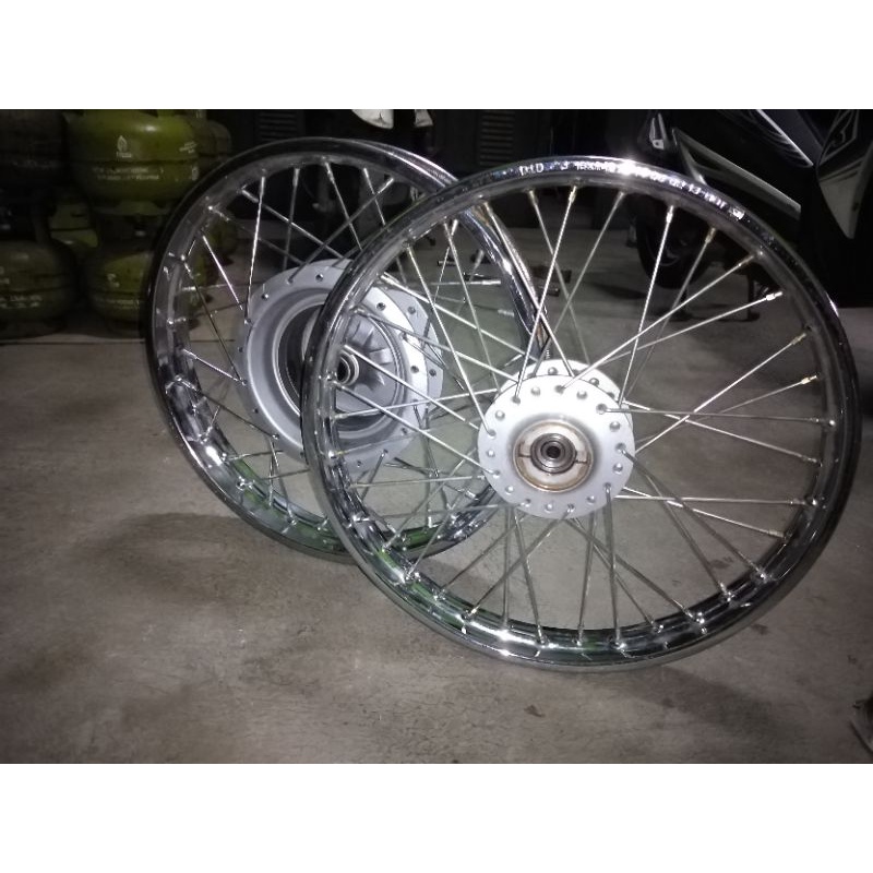 velg depan jari² hayate spin skywave
