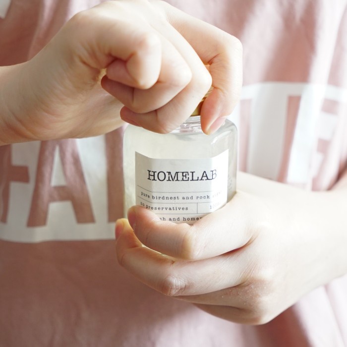 

TRADISIONALMINUMAN- SARANG BURUNG WALET / BIRD NEST 100% ASLI -MINUMAN-TRADISIONAL.