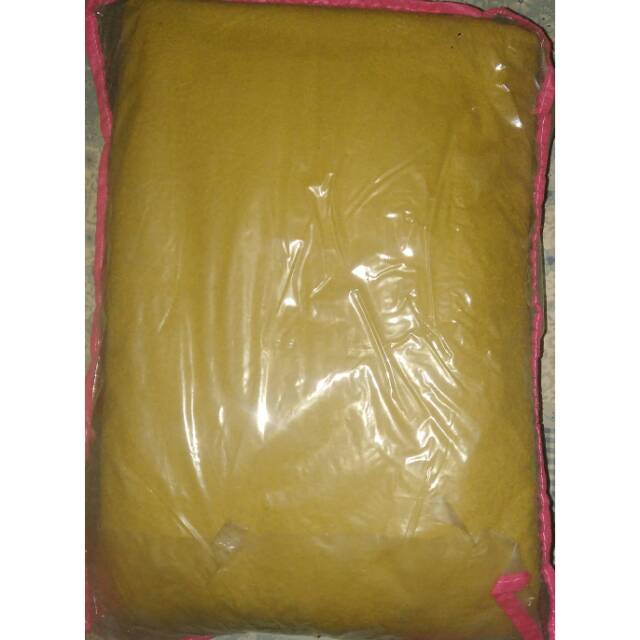 Selimut polos Yatis Blanket