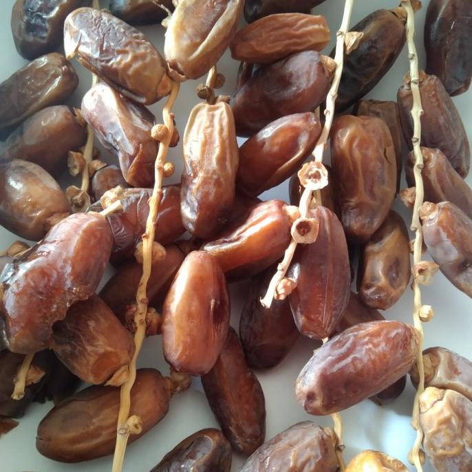 

BISA COD kurma palm fruit 500 gram / tunisia tangkai/KURMA 1KG/KURMA BARARI/KURMA RUTHOB/KURMA BAM/KURMA PALM FRUIT/KURMA TANGKAI/KURMA AZWA/KURMA SUKKARI/KURMA SAFAWI/KURMA TUNISIA/KURMA MUDA KUNING/KURMA MUDA HIJAU/KURMA MEDJOL/KURMA MADINAH SUPER