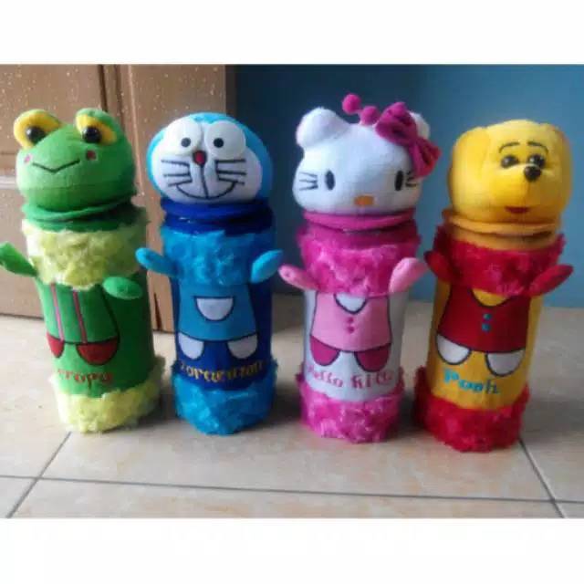 Celengan  karakter boneka