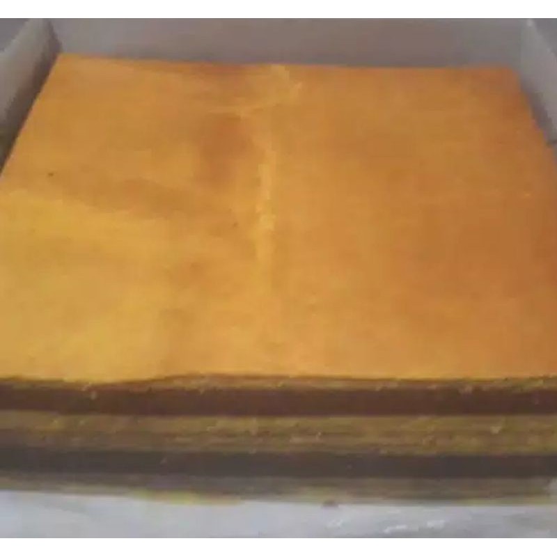 

Lapis Legit Premium