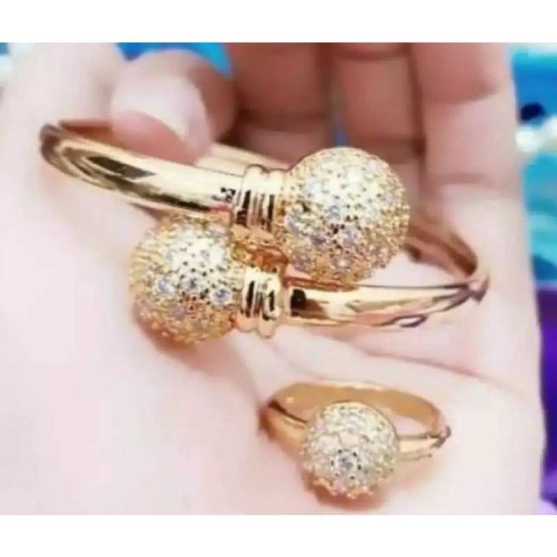 Gelang free cincin bola permata