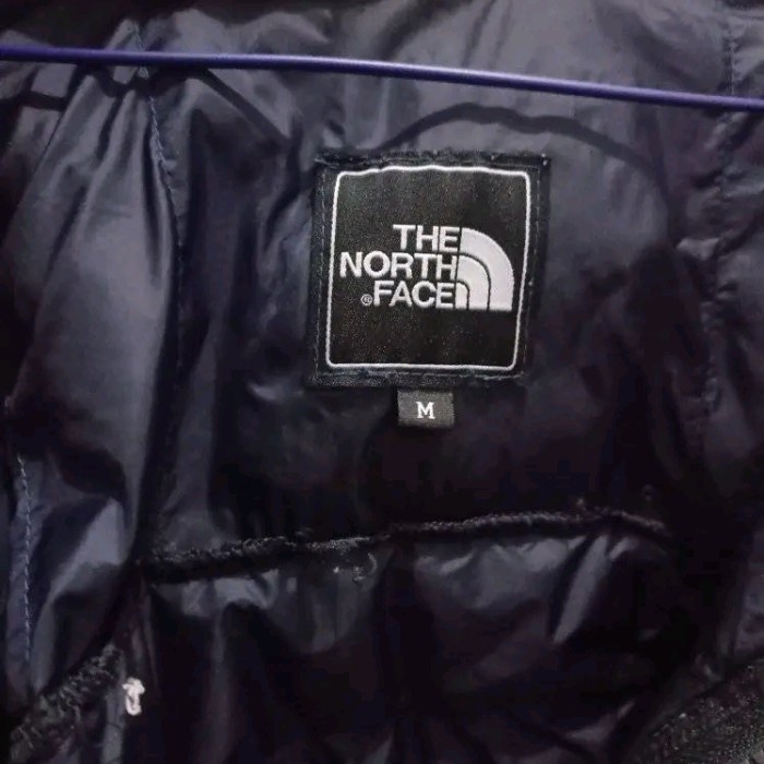 Agusthina3laris - Jaket Bulang Tnf second