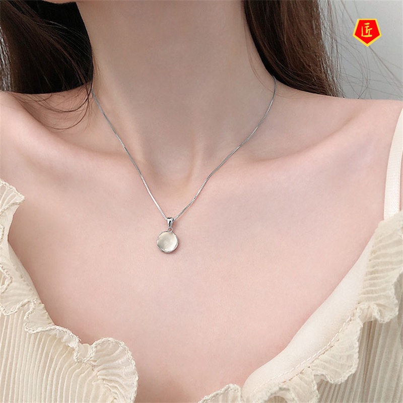 [Ready Stock]925 Silver Elegant Jade round Pendant Necklace Light Luxury Minority