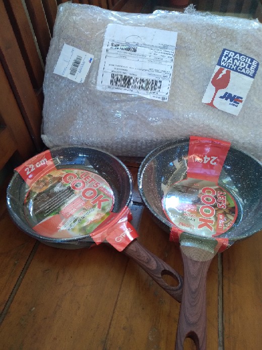 Fry Wok 24cm & Fry Pan 22cm Cypruz Marble