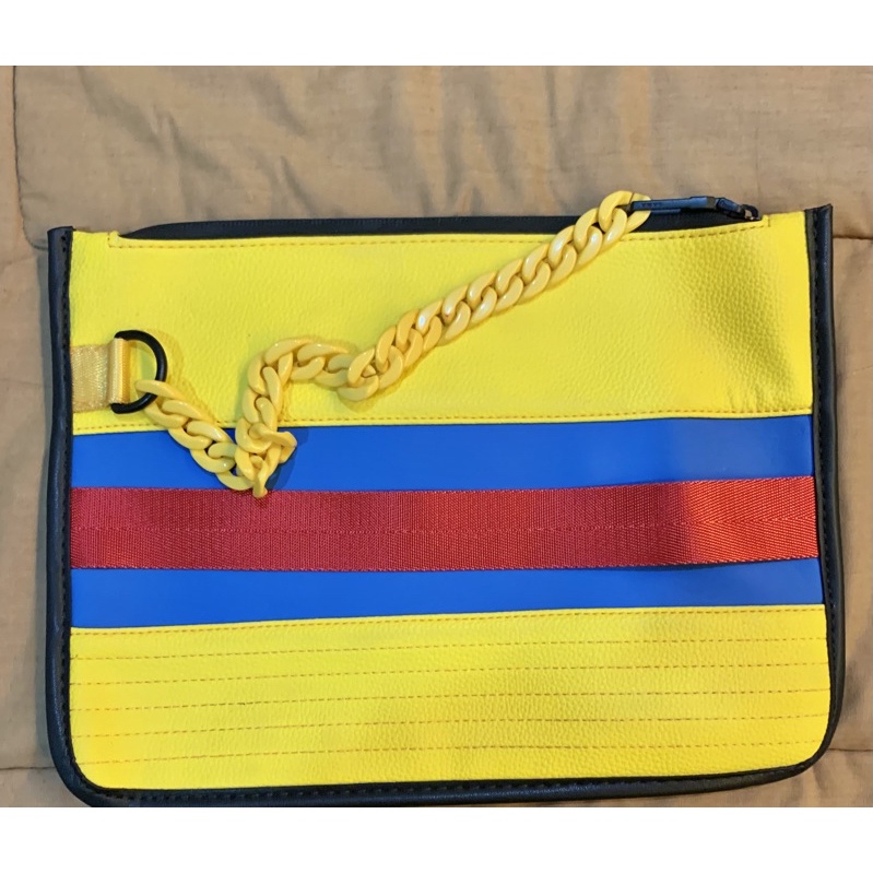 Clutch Zara Pria Preloved