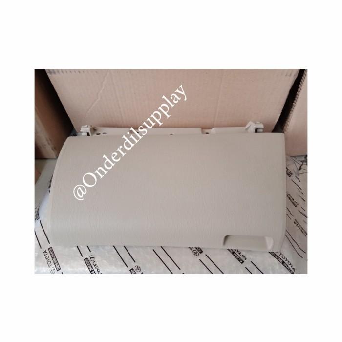 tutup laci atas dashboard innova 55440 0k030