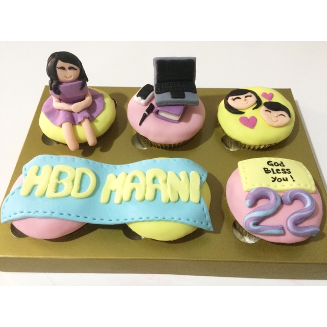 

Custom cupcakes untuk ulang tahun