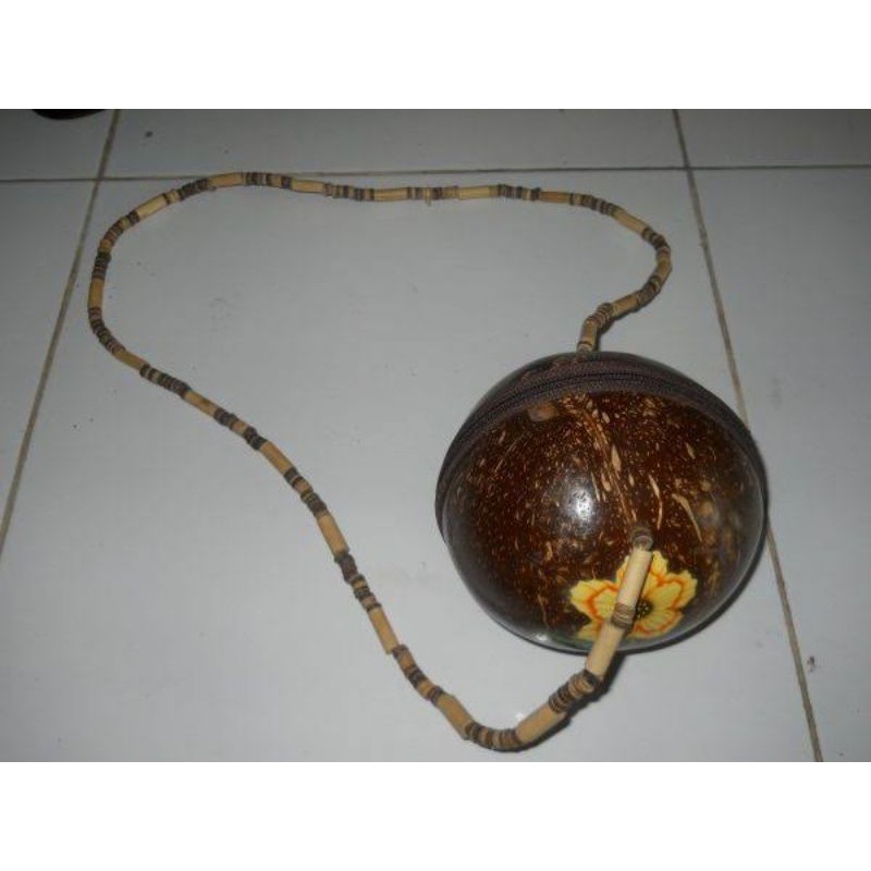 tas Selempang batok kelapa