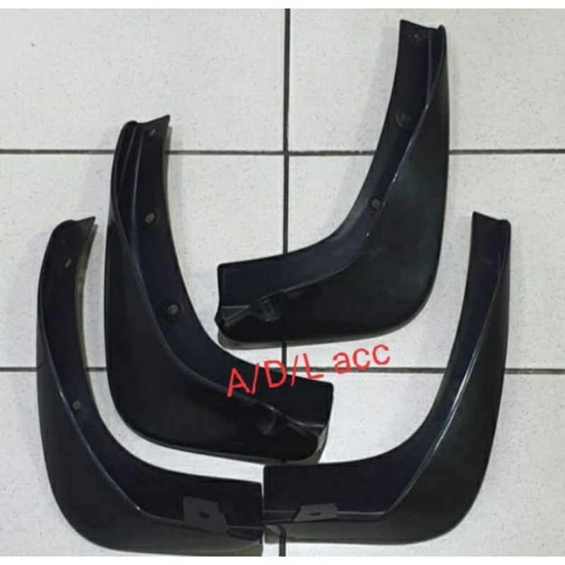 mud guard Livina 2008-2012