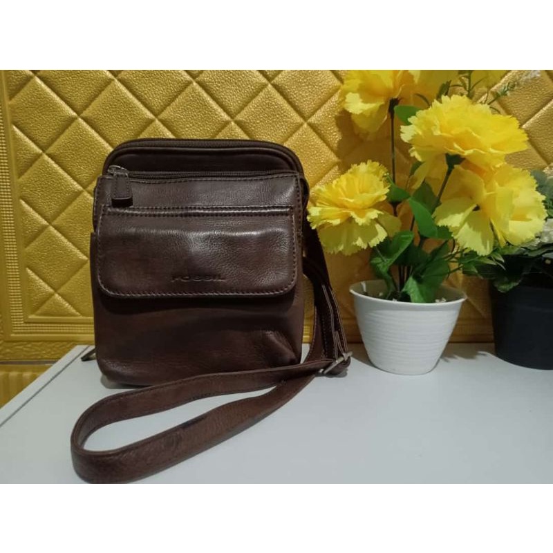 tas pria fossil selempang kulit preloved