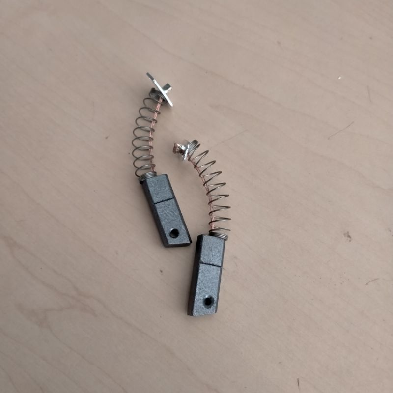 Carbon Brush Alternator