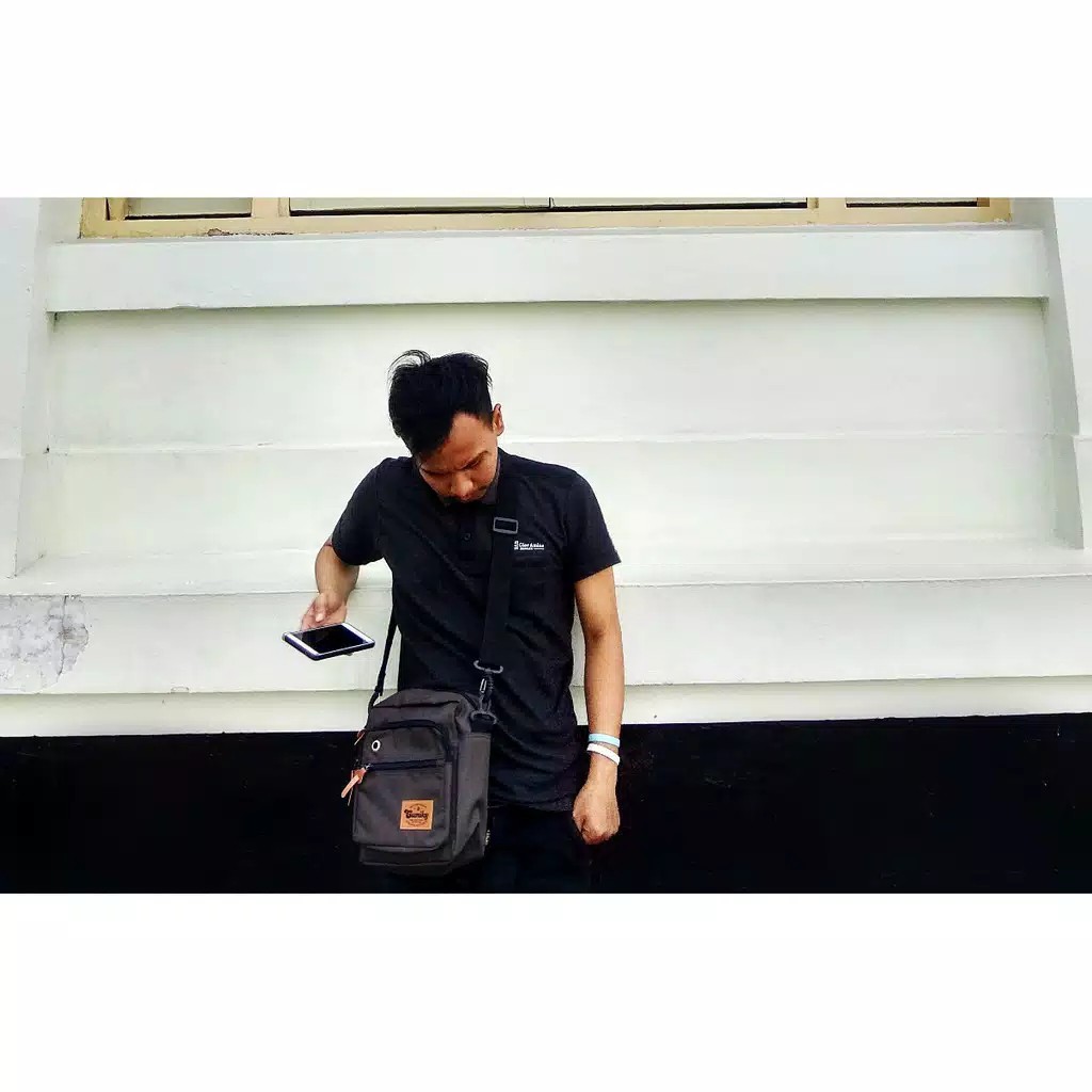 Tas Pria Selempang Slingbag Gaul Termurah