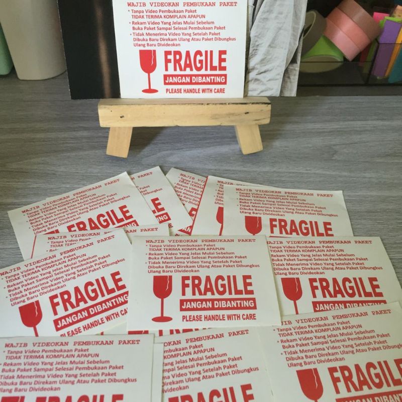 

Sticker Fragile dan Sticker Label Pengiriman untuk Online Shop (10pcs)
